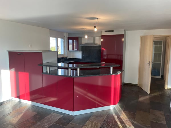 Grosszügige 1.5-Zimmer-Wohnung mit historischem Charme in Dachsen 23