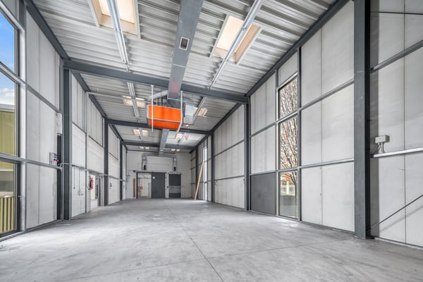 Moderne/Klimatisierte Büros (Co-Working) ab 150 CHF m2 * Jahr inkl. Neb. 38