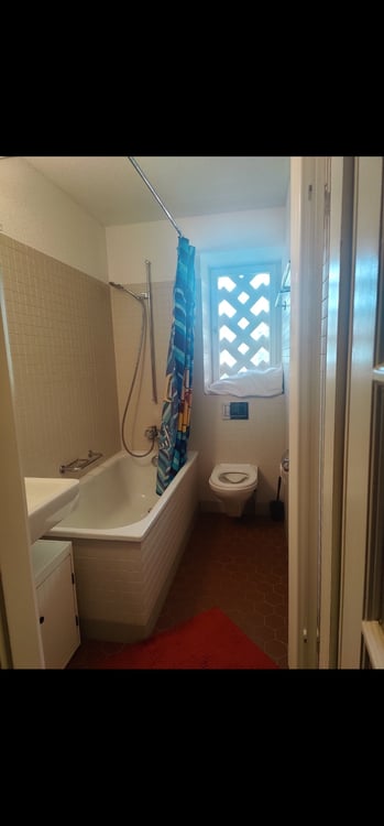 Charming 1-Room Apartment in Zürich's Sought-After 8006 District 2