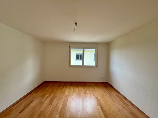 Grosszügige Wohnung an ruhiger Lage 8