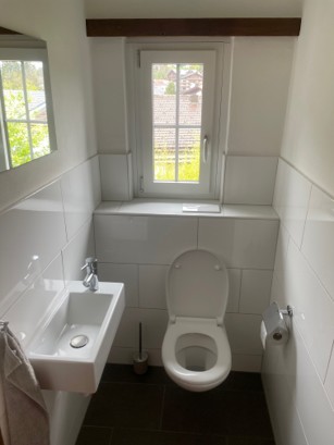 Wunderschöne Dachwohnung an zentraler Lage mit Balkon 11