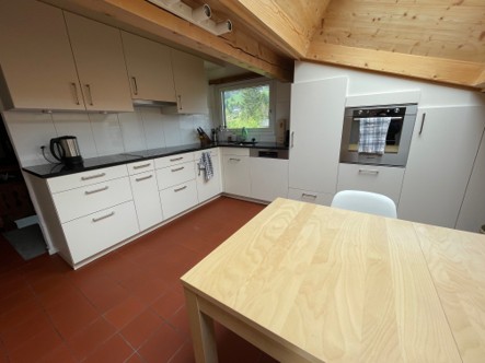 Wunderschöne Dachwohnung an zentraler Lage mit Balkon 4