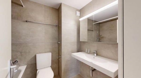 Moderne 1.5-Zimmer-Wohnung mit Balkon und Garage in Laupen BE 6