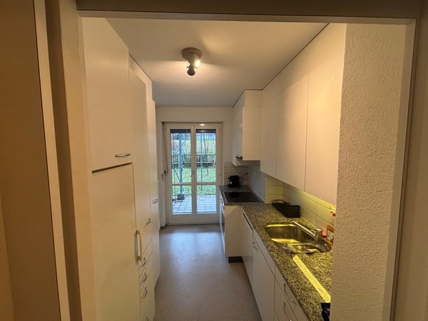 **Gemütliches Zimmer in Wohngemeinschaft mit Balkon in ruhiger Gegend von Zürich** 5