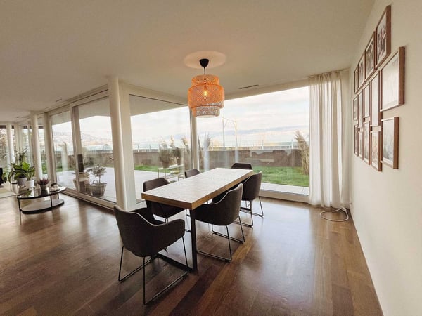 Exklusive Terrassenwohnung mit Panoramablick auf den See - Wohnen auf höchstem Niveau 1