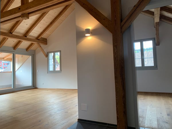 Dachwohnung mit Loggia 2