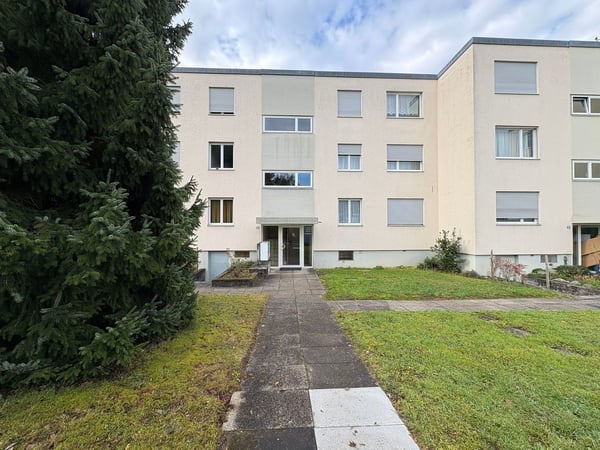 Freundliche  1.5-Zimmer-Wohnung Naturnahe in Langnau am Albis 2