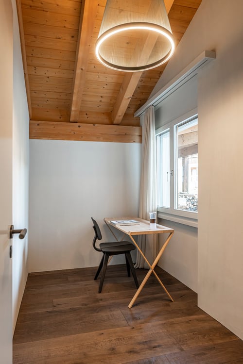 1.5-Zimmer-Dachwohnung. Zweitwohnung. Design trifft auf Geborgenheit 14