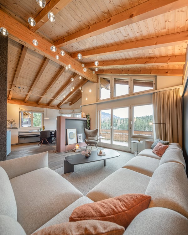 1.5-Zimmer-Dachwohnung. Zweitwohnung. Design trifft auf Geborgenheit 11