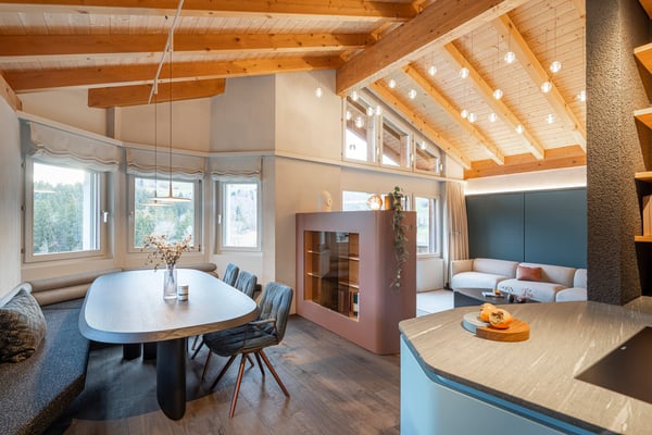 1.5-Zimmer-Dachwohnung. Zweitwohnung. Design trifft auf Geborgenheit 1