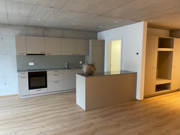 1 1/2 Zi. Neubau-Wohnung in Meiringen mit Blick auf das Wetterhorn und Tiefgarage 4