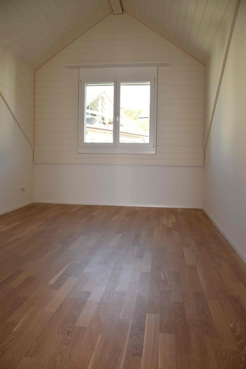 grosse, helle 1.5 Zimmerwohnung mit Galerie 5