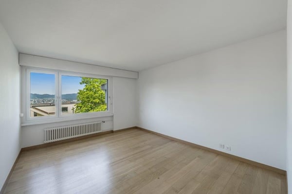 Charmante 1.5-Zimmer-Wohnung an ruhiger Lage von Küsnacht 4