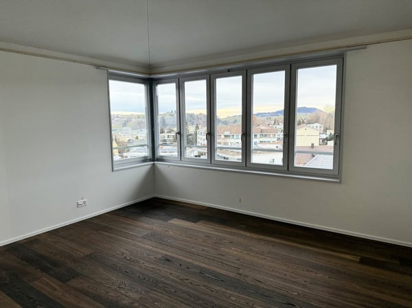 Moderne 1.5-Zimmer-Neubau-Wohnung mit Aussicht in Einsiedeln 6