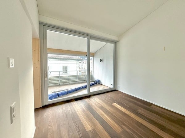 Moderne 1.5-Zimmer-Neubau-Wohnung mit Aussicht in Einsiedeln 4