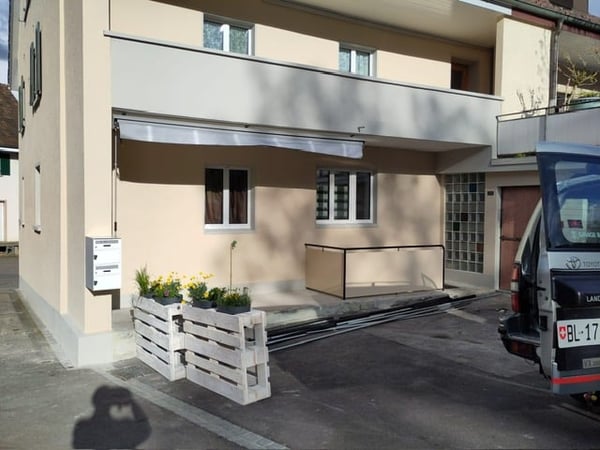 Schöne und helle 1-Zimmer-EG-Wohnung an zentraler Lage im landschaftlichen Schupfart 3