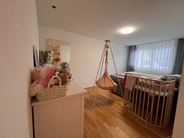 Moderne 1.5-Zimmer-Wohnung in ruhiger Lage in Weisslingen 2