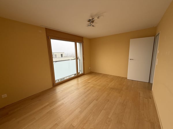 Grosszügige Attikawohnung in ruhigem Wohnquartier 12