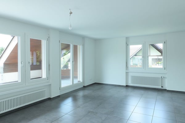 Wohngenuss und Homeoffice auf 210 m² in Baar 7
