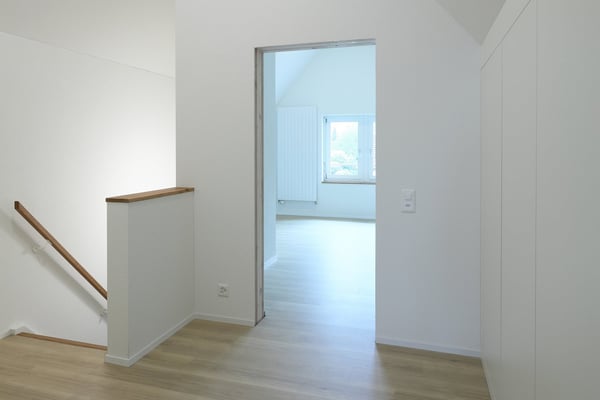 Wohngenuss und Homeoffice auf 210 m² in Baar 4