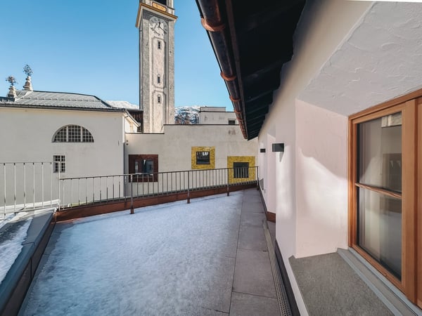 CHESA BOTT SAMEDAN - Luxuriöse 1.5 Zimmer Wohnung 17