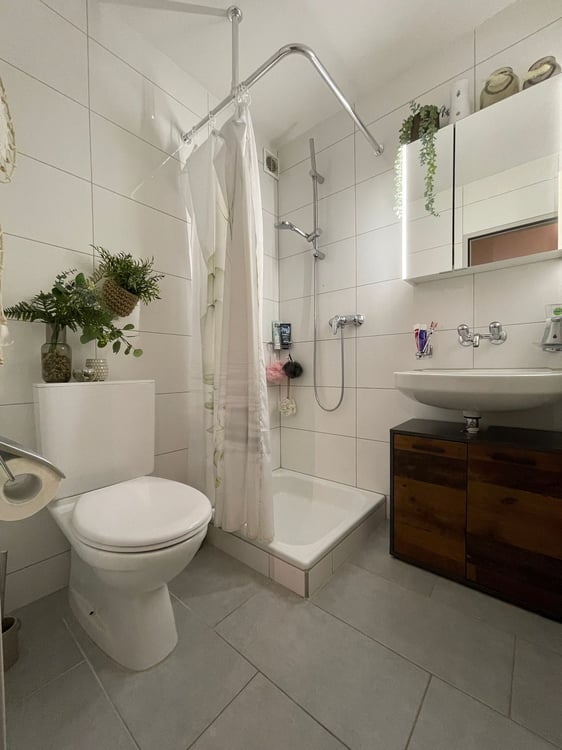 Moderne 1.5-Zimmer-Wohnung mit Balkon in Frick 4