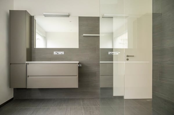 Moderne 1.5-Zimmer-Wohnung mit Gartensitzplatz und Rasenfläche 11