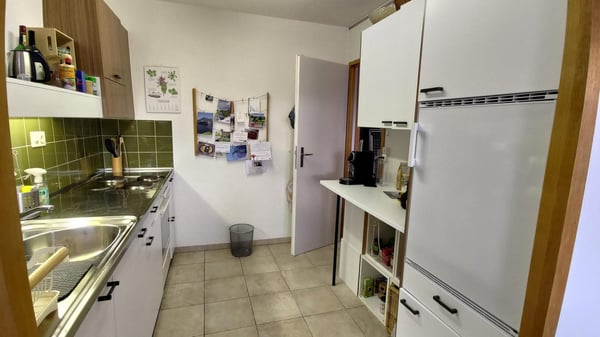 1.5-Zimmer-Wohnung mit zwei Balkonen und schöner Aussicht 4