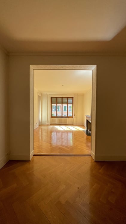 Stunning 1.5-room apartment in Geneva's Champel district 2