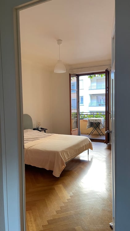 Stunning 1.5-room apartment in Geneva's Champel district 4