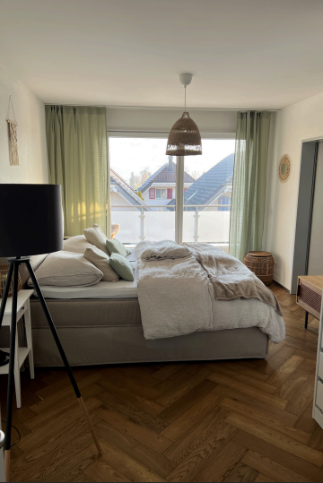 Moderne 1.5-Zimmer-Wohnung mit Bergblick in Buttikon SZ 5