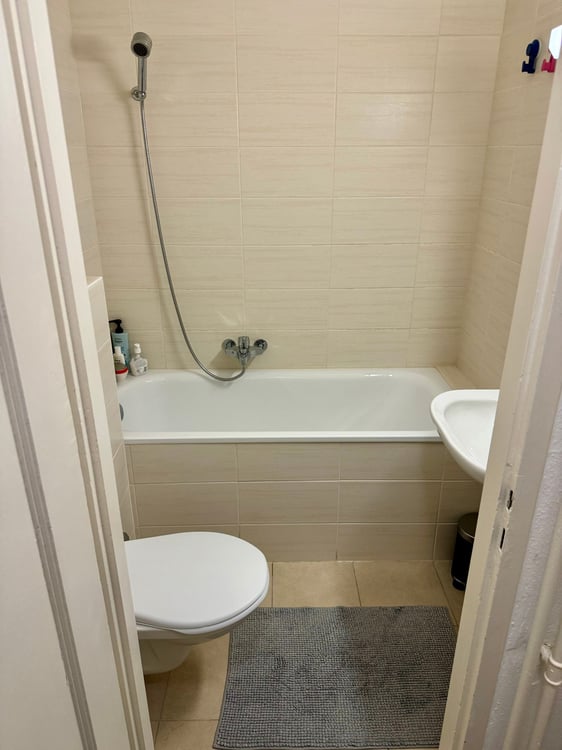 Chambre dans un nouvel appartement 4