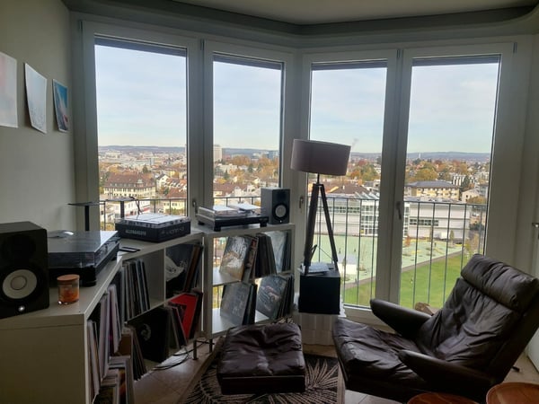 Moderne 1.5-Zimmer-Wohnung mit Stadtblick in Zürich Kreis 6 3
