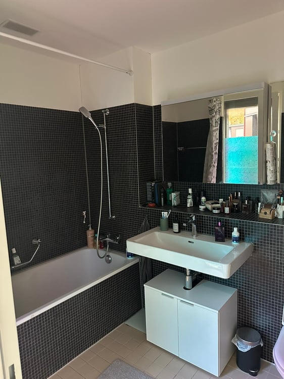 Moderne 1.5-Zimmer-Wohnung mit Stadtblick in Zürich Kreis 6 2