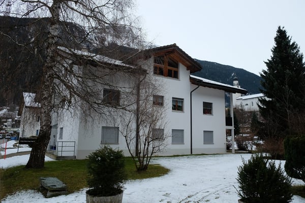 Charmante 1.5-Zimmer-Dachwohnung mit Bergblick in Andeer 4