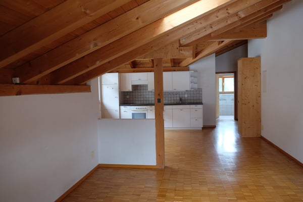 Charmante 1.5-Zimmer-Dachwohnung mit Bergblick in Andeer 8