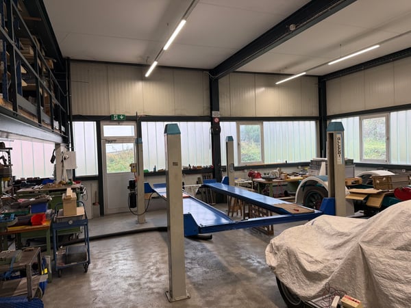 Per Juli 2026 zu vermieten in Meilen im Gewerbegebiet Rotholz Seestrasse 1011 7