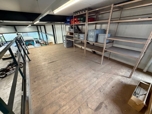 Per Juli 2026 zu vermieten in Meilen im Gewerbegebiet Rotholz Seestrasse 1011 5