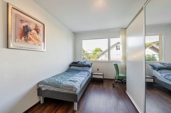 Sonnige Wohnung mit Wintergarten, Schwedenofen und hochwertigem Ausbau 8