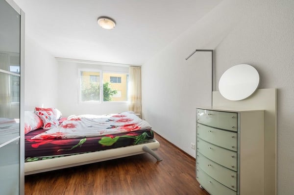 Sonnige Wohnung mit Wintergarten, Schwedenofen und hochwertigem Ausbau 7