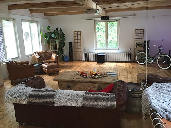 Vielseitiger Gewerberaum mit Atelier-Charakter in Illnau-Effretikon 3