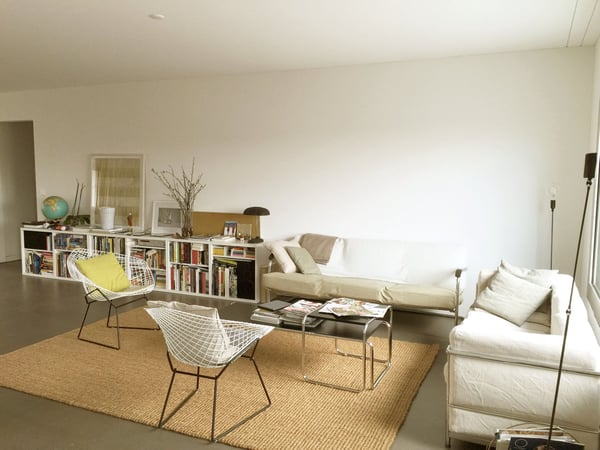 Spacious 1.5-room apartment (160 m²) with large loggia & stunning view next to Europaallee 5