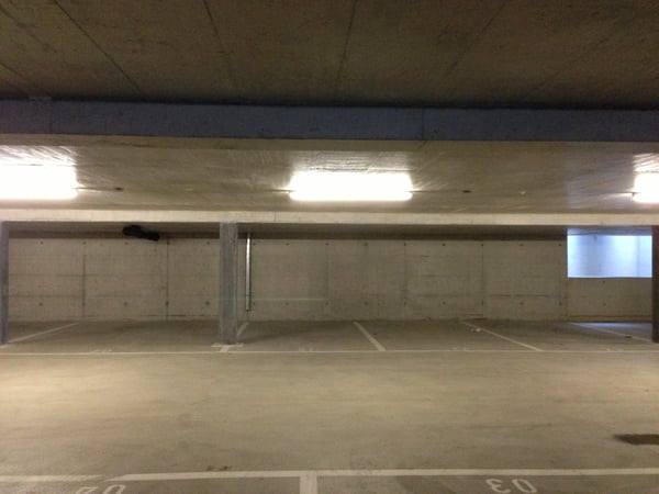 Spacious 1.5-room apartment (160 m²) with large loggia & stunning view next to Europaallee 23