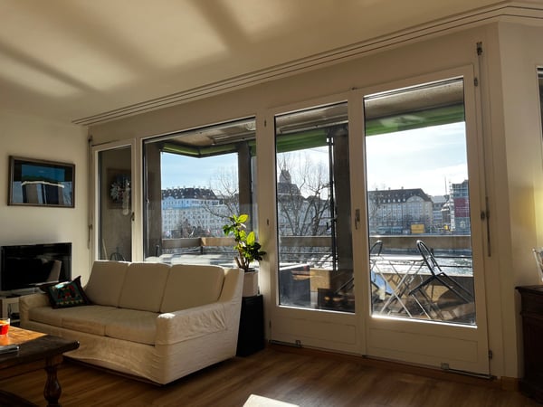 Grosszügige 1.5-Zimmer-Wohnung mit Rheinblick am Unterer Rheinweg 5