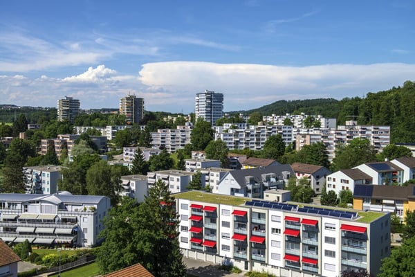 Frisch sanierte Wohnung mit Balkon & Naturblick im Herzen von Effretikon 9