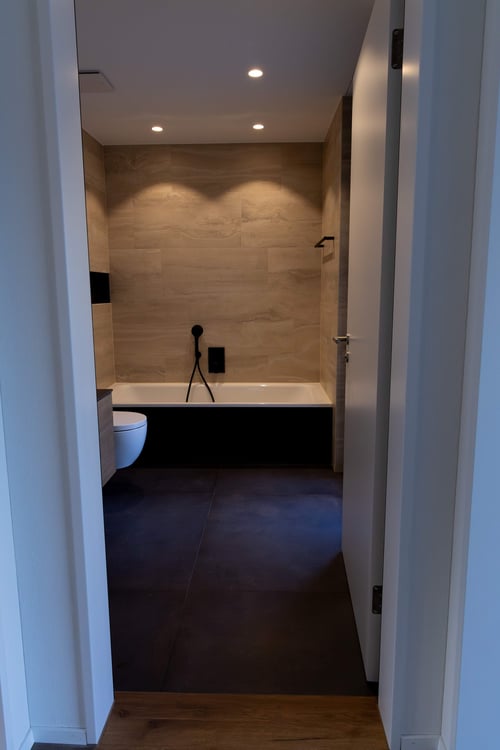 Erstvermietung moderne 1.5-Zimmer-Attikawohnung in Wilen b. Wollerau 3