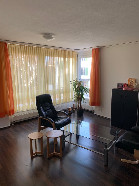 Vielseitige Praxis-/Büroräume an zentraler Lage in Horgen 5