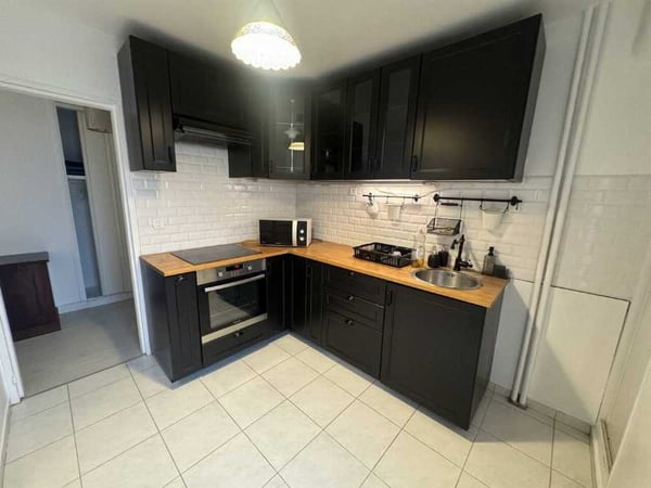 Charmant appartement 1 pièces à Yverdon-les-Bains 2