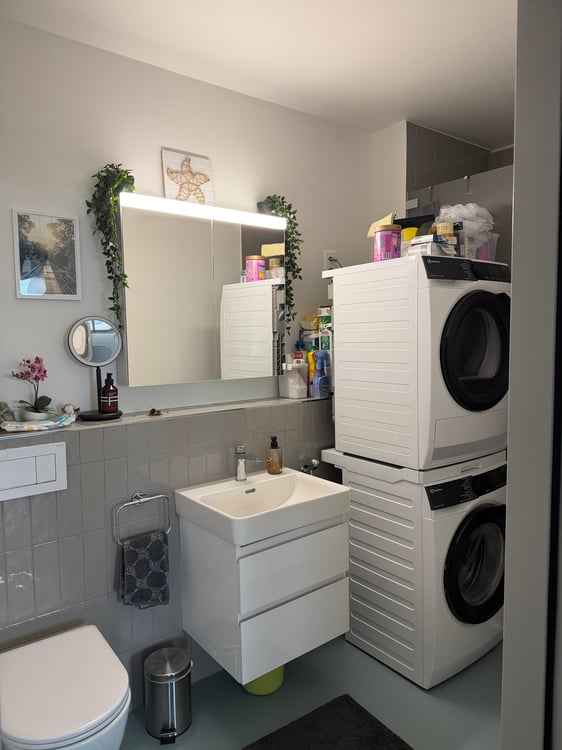 Moderne 1.5-Zimmer-Neubau-Wohnung mit Stadtblick in Uster 4