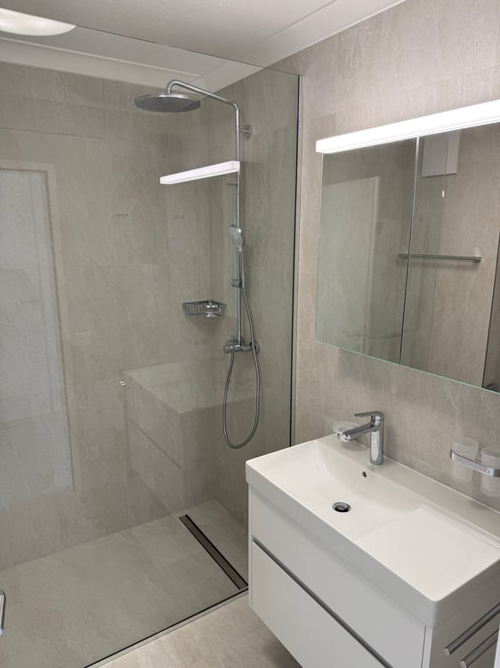 Von Privat zu verkaufen, sanierte 1.5-Zimmer-Eigentumswohnung an zentraler Lage in Ascona 6